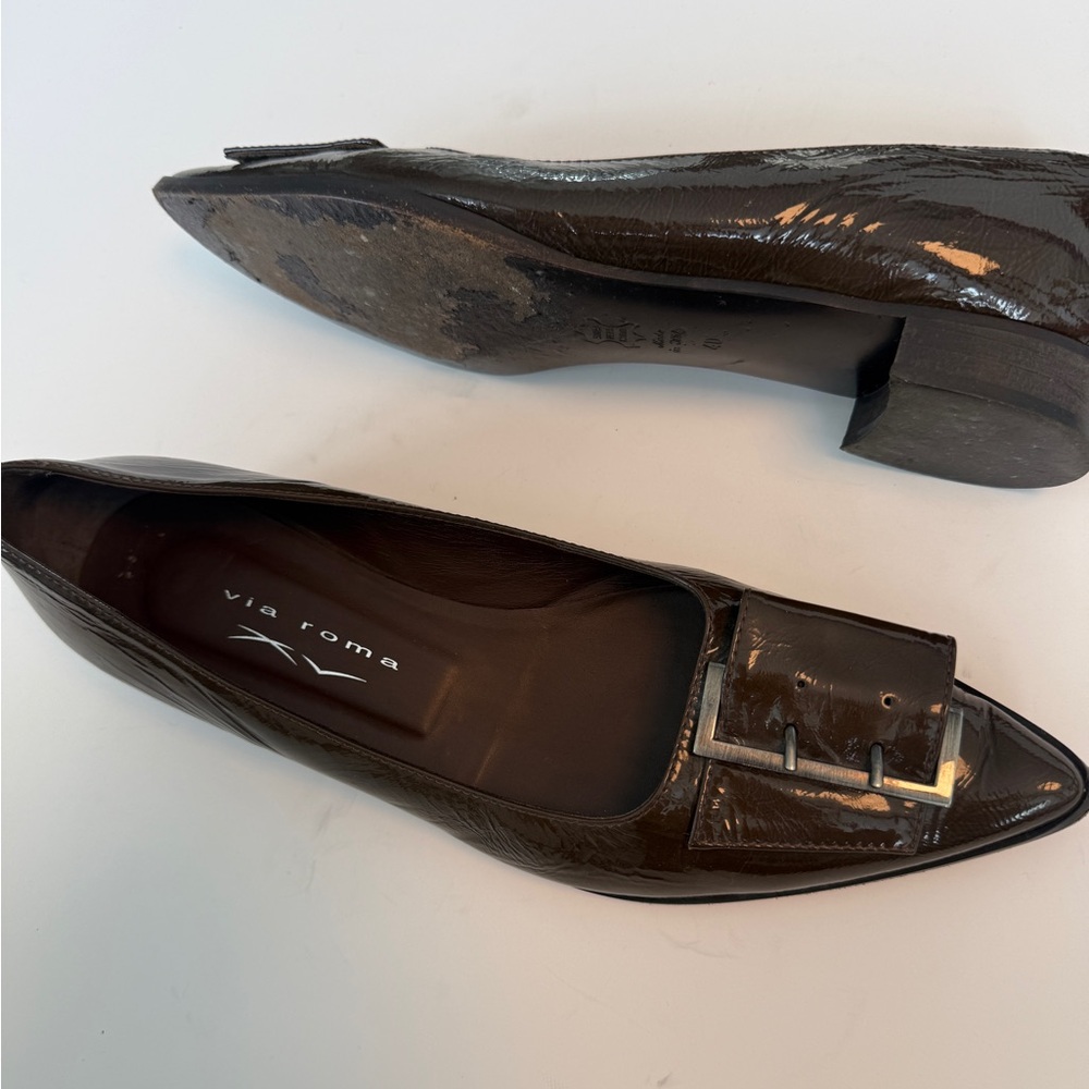 Via Roma Khaki Patent Leather Buckle Flats, Made in Italy - Picture 3 of 5